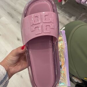 Tory Burch jelly sandals size 8.5.. I’m usually an 8